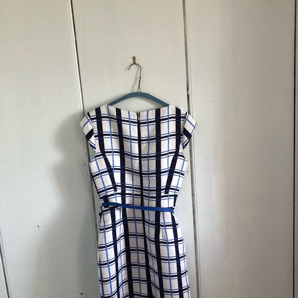dress! - Picture 2 of 3